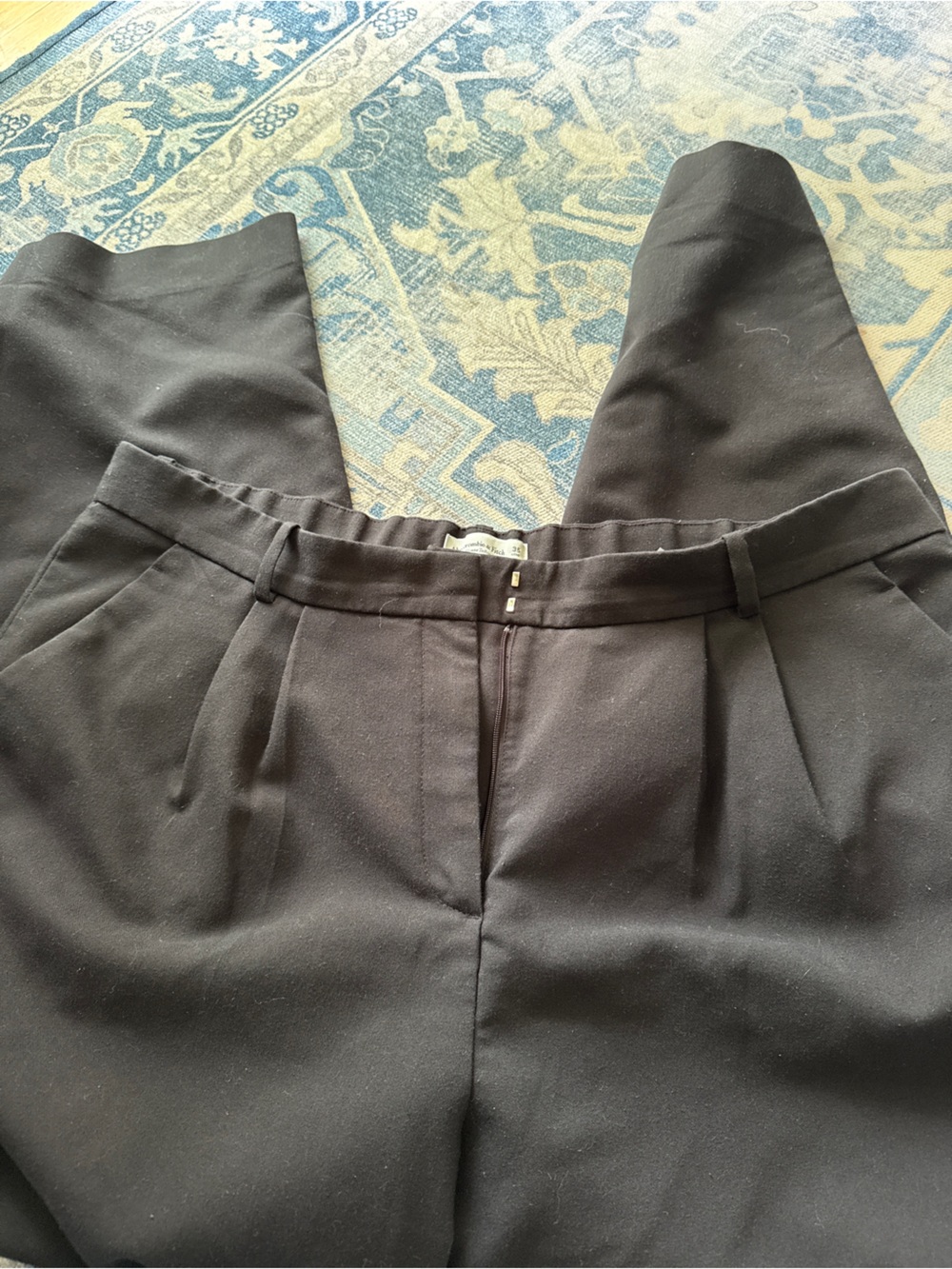 Abercrombie & Fitch Sloane Tailored Fit Pants Set of 3